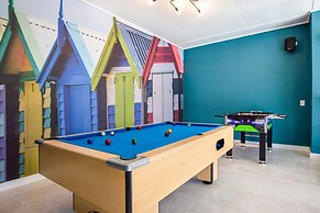 Richwood Modern Condo