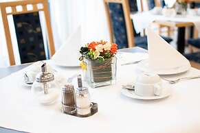 Miratel Hotel