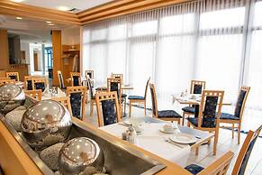 Miratel Hotel