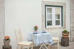 Alfama Charming Apartment