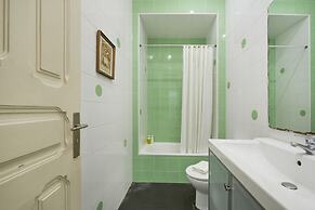 Renovated Spacious Baixa Apartment, By TimeCooler