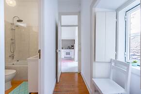 Spacious, Bright and Sunny Apartment, By TimeCooler