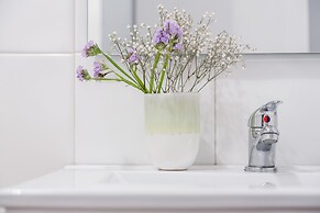 Alfama Spacious and Central Apartment, By TimeCooler