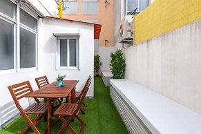 Sunny Apartment with Patio, By TimeCooler