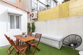 Sunny Apartment with Patio, By TimeCooler