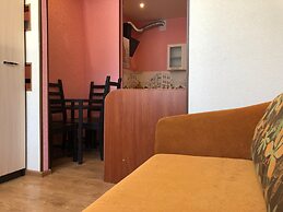 Apartment on Lysaya Gora 36-2a Green Area 3