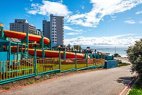 Estoril Beachfront Condo