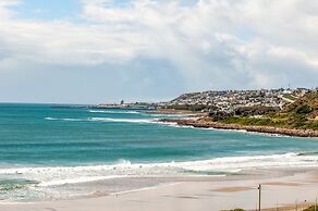 Estoril Beachfront Condo