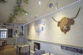 Molesworth Arms