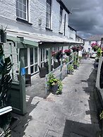 Molesworth Arms