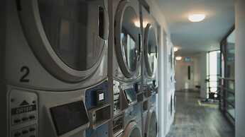 1n Student Hotel Camden - Students Only