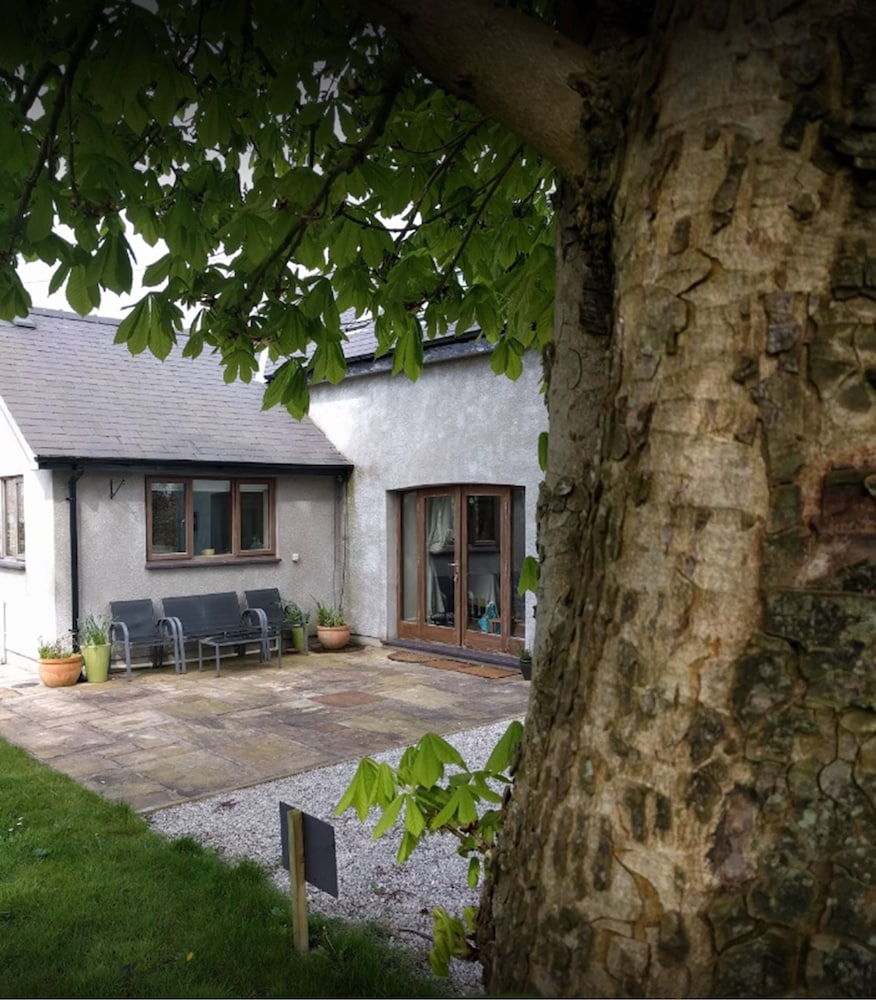 Honey Cottage
