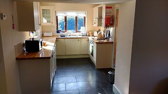 Honey Cottage