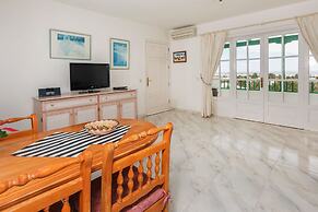 Golf y Mar Suites