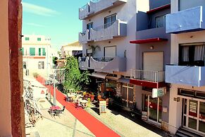 Central Apartment in Quarteira