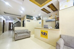 FabExpress Jaggi Palace