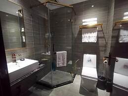 Royal Meihao Hotel
