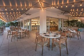 Hyde Beach House