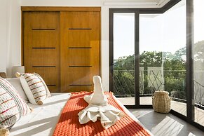 Neem Tulum