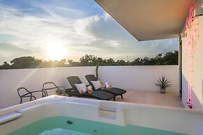 Neem Tulum