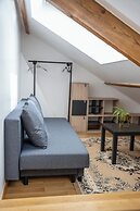 La Maison Charentonneau