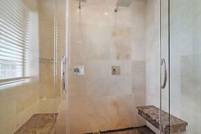 Dolphin Beach E5