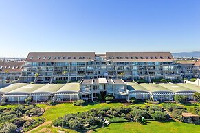 Dolphin Beach E5