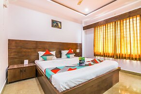 FabHotel Yashaswi Comforts