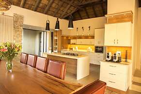 Jacana River Lodge