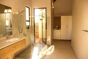 Jacana River Lodge