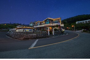 Namhae Oceanview Pension