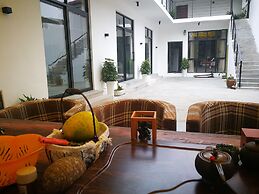 Tujia folk houses