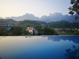 Tujia folk houses