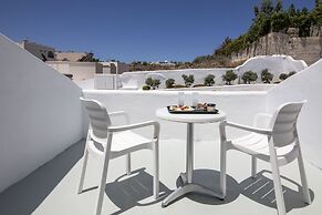 Eva's House