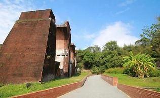 Sanyi House