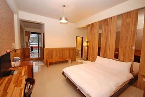 Sanyi House