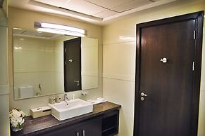 3 BR Spectacular view in Marina