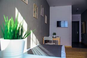 Home Hotel