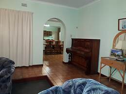 Dj'S B&B
