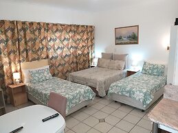 Dj'S B&B
