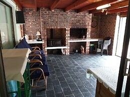 Dj'S B&B