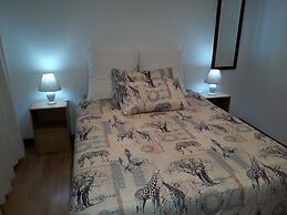 Dj'S B&B