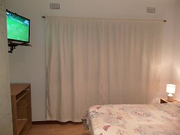 Dj'S B&B