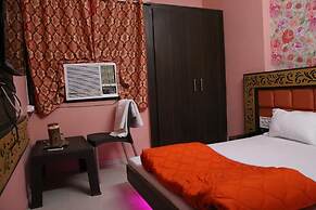 Hotel Shri Karani Vilas
