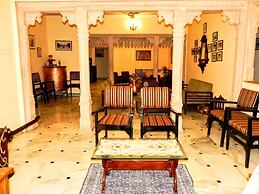 Hotel Kishan Kunj