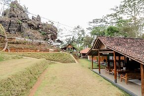 Omah Watu Blencong