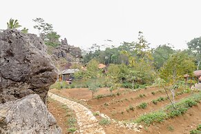 Omah Watu Blencong