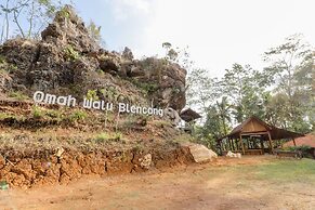 Omah Watu Blencong
