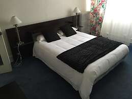 Hotel Joly