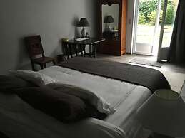 Hotel Joly